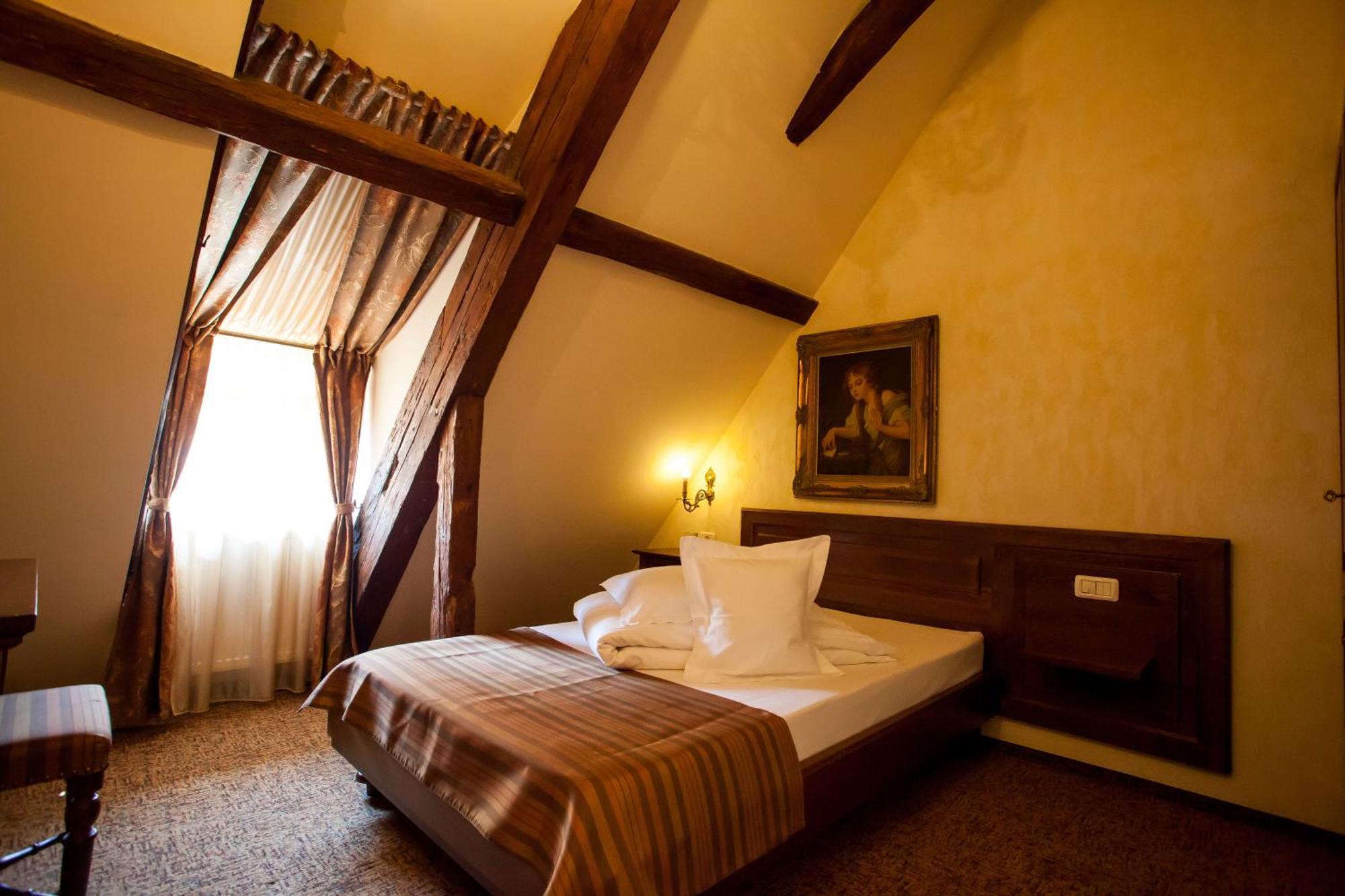 Bella Muzica Hotel Brașov Exterior foto
